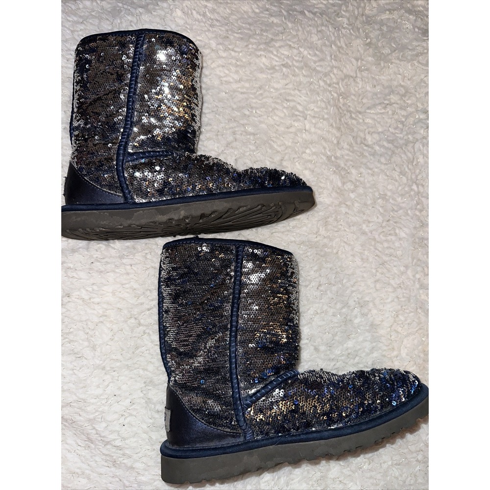UGG WOMENS BLUE SILVER SEQUINS BLING BOOTS RARE HTF SIZE 5 - Picture 2 of 6